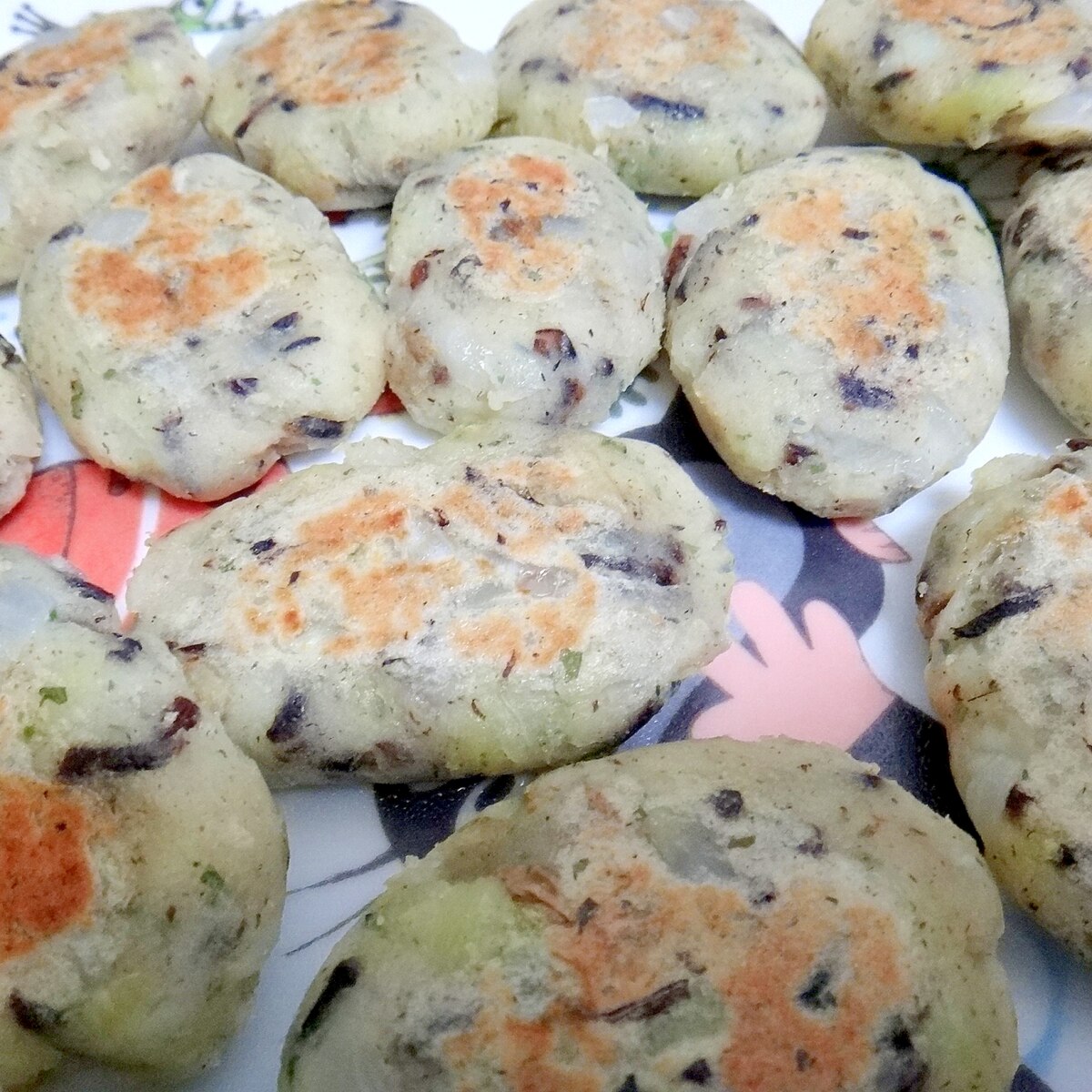 離乳食後期 手づかみ ひじき入りじゃがいものおやき レシピ 作り方 By Sige 92 楽天レシピ 離乳食後期 手づかみ ひじき入りじゃがいものおやき レシピ 作り方 By Sige 92 楽天レシピ